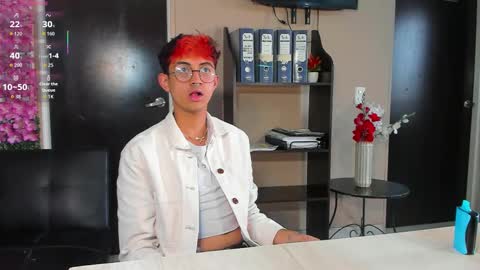 Allen online show from February 24, 8:34 pm