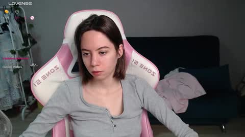 alice online show from December 18, 11:22 pm