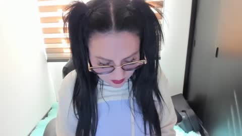Snapshot of allison4you chatting on December 9, 3:00 pm ALISON online show from December 9, 3:00 pm
