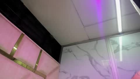 allison_69ts online show from February 28, 6:17 am