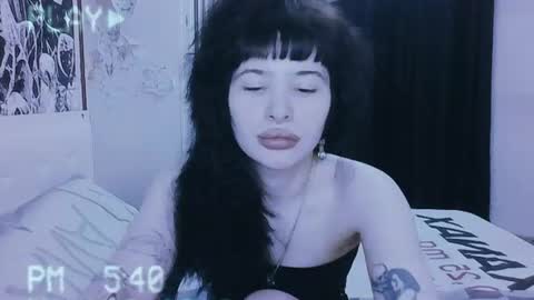 Alis online show from July 8, 4:32 pm