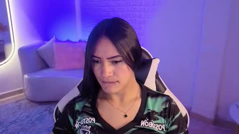 Allisson online show from December 18, 4:30 am