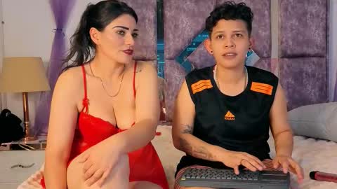 LESLIE and ALLIZON online show from March 2, 4:50 am