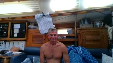 allnaked4 online show from April 16, 8:20 pm