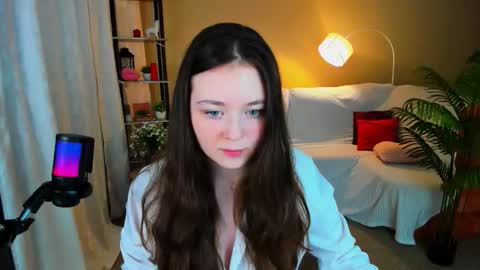 alluringeyess online show from February 19, 5:23 pm