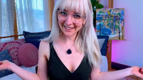 Ally Elliot online show from February 24, 9:07 pm