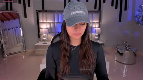 Alisson online show from April 6, 10:16 am