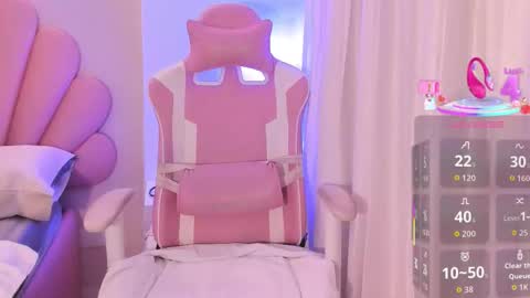 Allyson online show from November 21, 8:07 pm