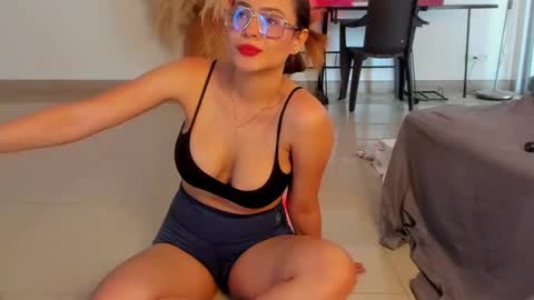 Ally colombiana nice bigBoobs boobs latina online show from September 19, 4:54 pm