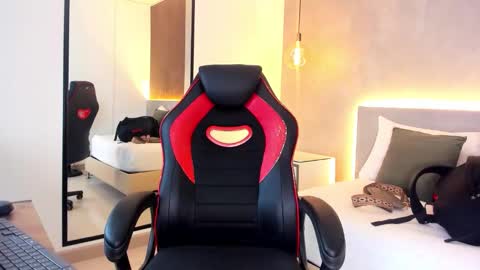 ALMA FENIX  online show from November 12, 12:29 pm