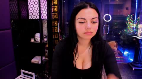 Snapshot of alma_pearl chatting on September 20, 10:07 am Alma online show from September 20, 10:07 am
