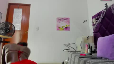   online show from November 5, 8:11 pm