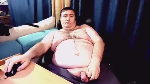 almirsex online show from October 9, 9:59 am
