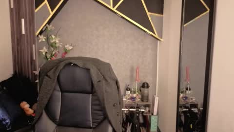 ALMMA online show from October 31, 3:23 pm