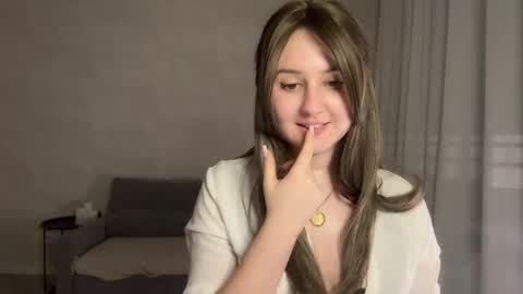 Anna online show from March 7, 11:38 pm