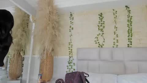 ALONDRA CUTE online show from June 17, 4:39 am