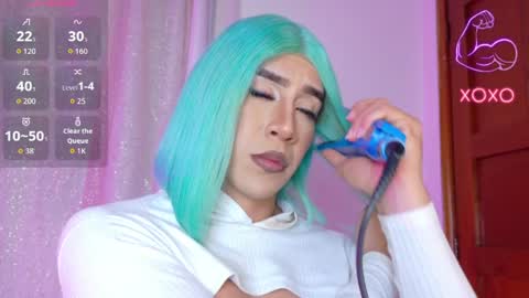 Hazel Bowie online show from April 11, 8:13 pm