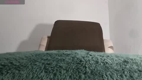 alotofcream4u online show from April 5, 2:19 am