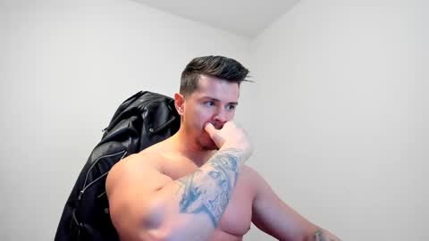 LeatherMaster online show from February 20, 6:39 am