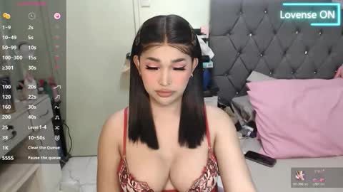 Althea online show from February 9, 9:39 pm