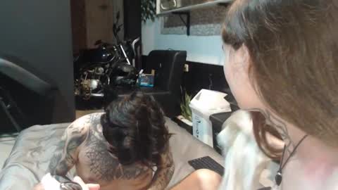 Snapshot of alucardcarmilaa chatting on October 13, 11:07 pm Alucard  Carmila online show from October 13, 11:07 pm