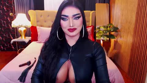 Alura Jhenson online show from February 4, 1:42 am