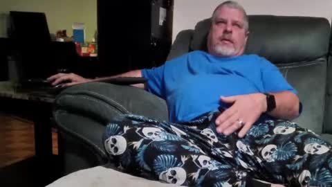 alwaysh0rnyn0w online show from October 19, 12:26 am