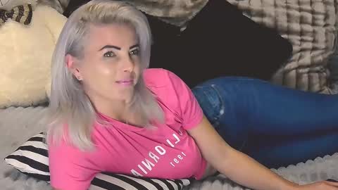 aly online show from March 12, 2:01 pm