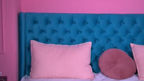 Anna online show from September 28, 4:05 pm