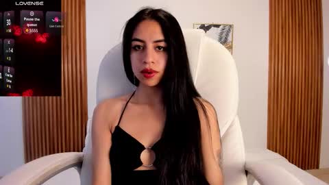alyssabeauty_ online show from March 15, 9:07 pm