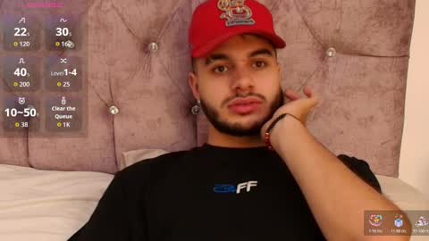 Amadeo Wild online show from November 29, 4:14 pm