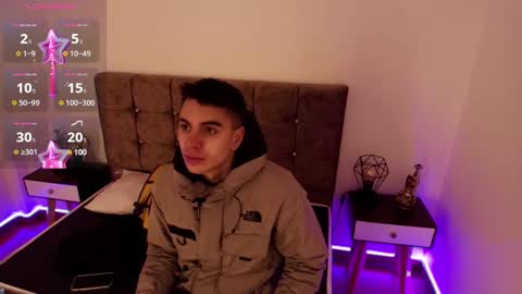 Amadeo Wild online show from December 2, 1:52 pm