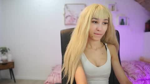 Amai  Liu online show from January 15, 2:26 pm