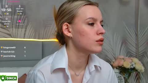 Snapshot of amaliabell chatting on March 6, 5:00 pm Amalia online show from March 6, 5:00 pm