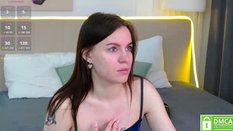Snapshot of amaliabell chatting on October 4, 1:42 pm Amalia online show from October 4, 1:42 pm