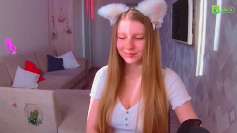 Amalia online show from March 7, 1:51 pm