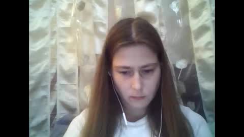 Dog mama online show from March 25, 9:21 pm