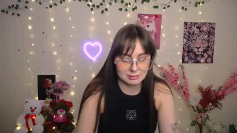 amanda_bright_ online show from May 10, 11:05 am