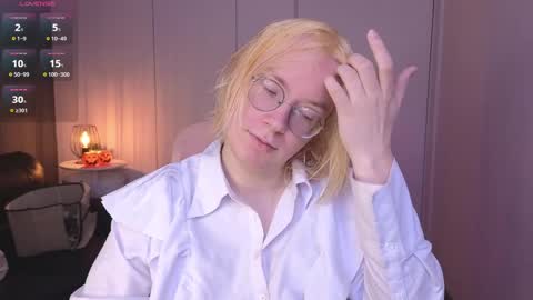 Hi im Amanda online show from May 28, 1:20 pm
