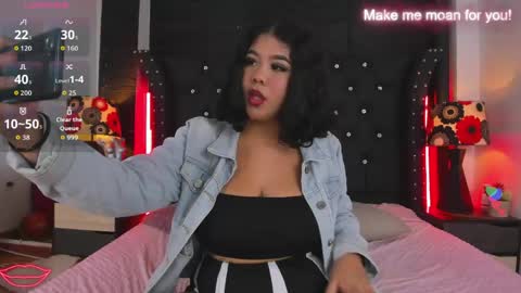 Amanda Moore online show from April 14, 5:00 am