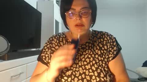 Anda online show from June 1, 10:33 pm