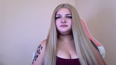 Snapshot of amandhaaa chatting on January 27, 6:09 pm Amandha online show from January 27, 6:09 pm