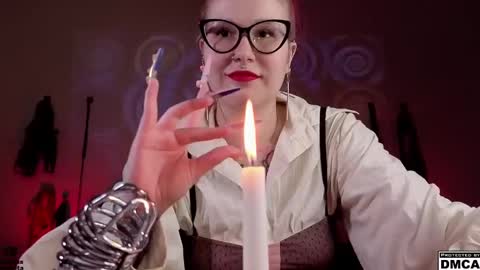 Snapshot of amanita__pantherina chatting on February 13, 1:15 pm Goddess Amanita online show from February 13, 1:15 pm