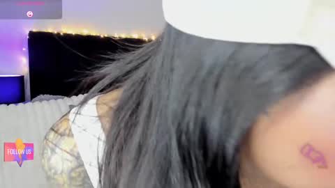 Snapshot of amara_vause chatting on September 20, 2:14 am - A M A R A - online show from September 20, 2:14 am
