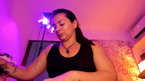 Susan online show from November 17, 9:28 pm