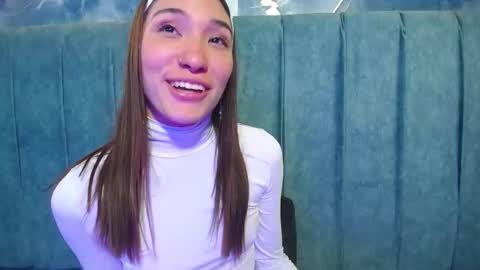 Snapshot of amare_sole chatting on October 14, 1:58 pm Amare Sole online show from October 14, 1:58 pm