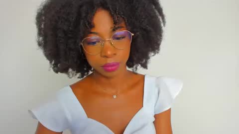 Tammy online show from December 20, 5:18 pm