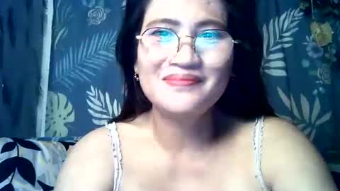 Snapshot of amazing_angel22 chatting on September 23, 10:16 pm amazing angel online show from September 23, 10:16 pm
