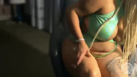 XXXamazingK online show from April 20, 12:41 pm