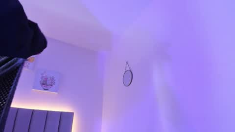 ambar_gh1 online show from March 1, 3:22 am